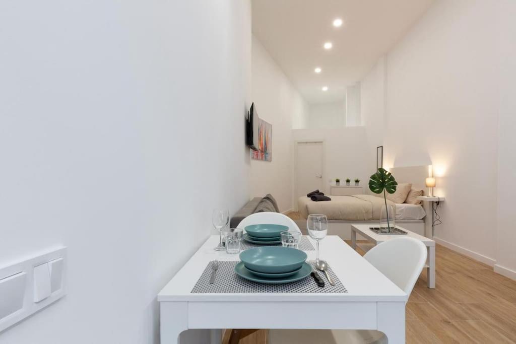 Ferienwohnung Nuevo Loft En Playa Y Cerca Del Centro, Ac Y Wifi Valencia Exterior foto